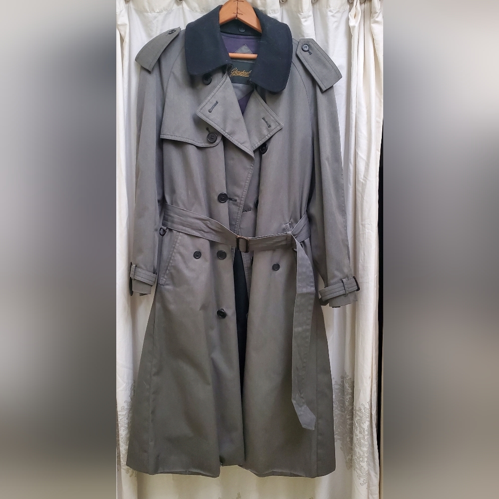 Trench with button-in winter liner